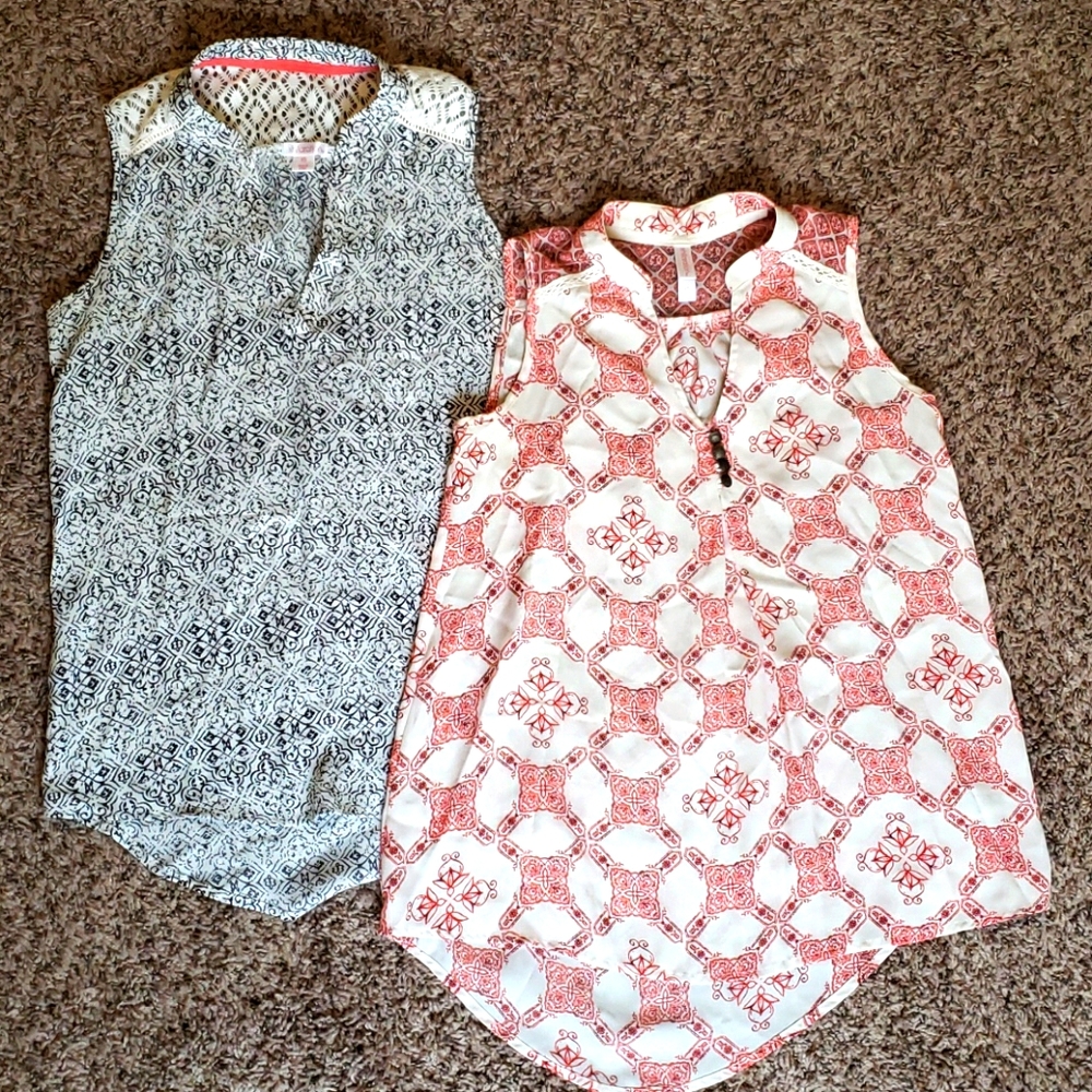 2 pack sleeveless tops